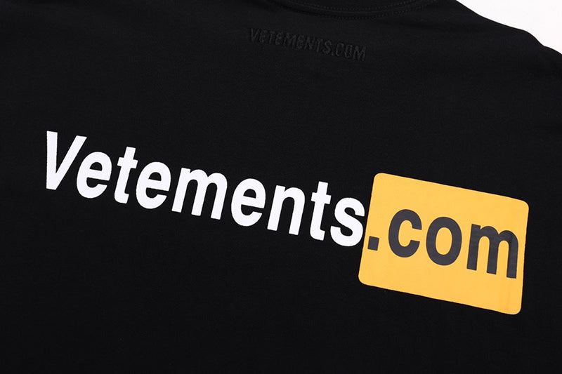 VETEMENTS Logo xxx T-shirt | Black
