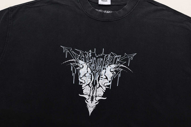 VETEMENTS Bone V T-shirt | Black