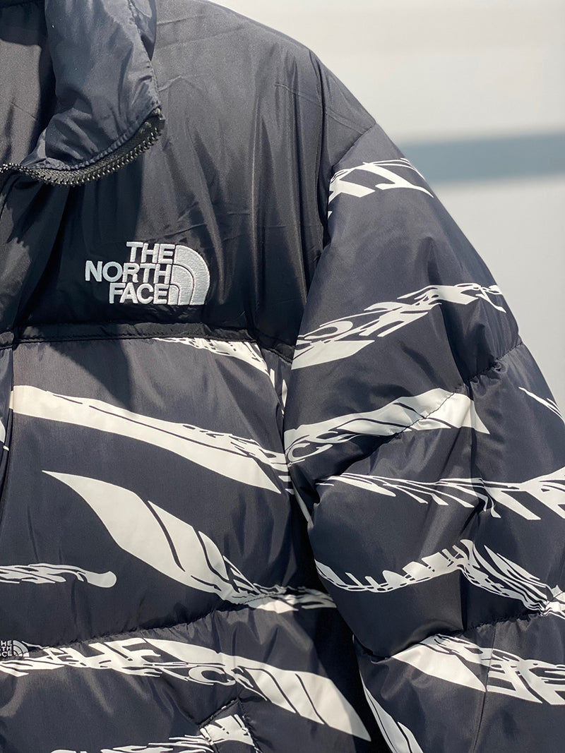 THE NORTH FACE 1996 NUPSET ZEBRA LOGO PATTERN JACKET BLACK