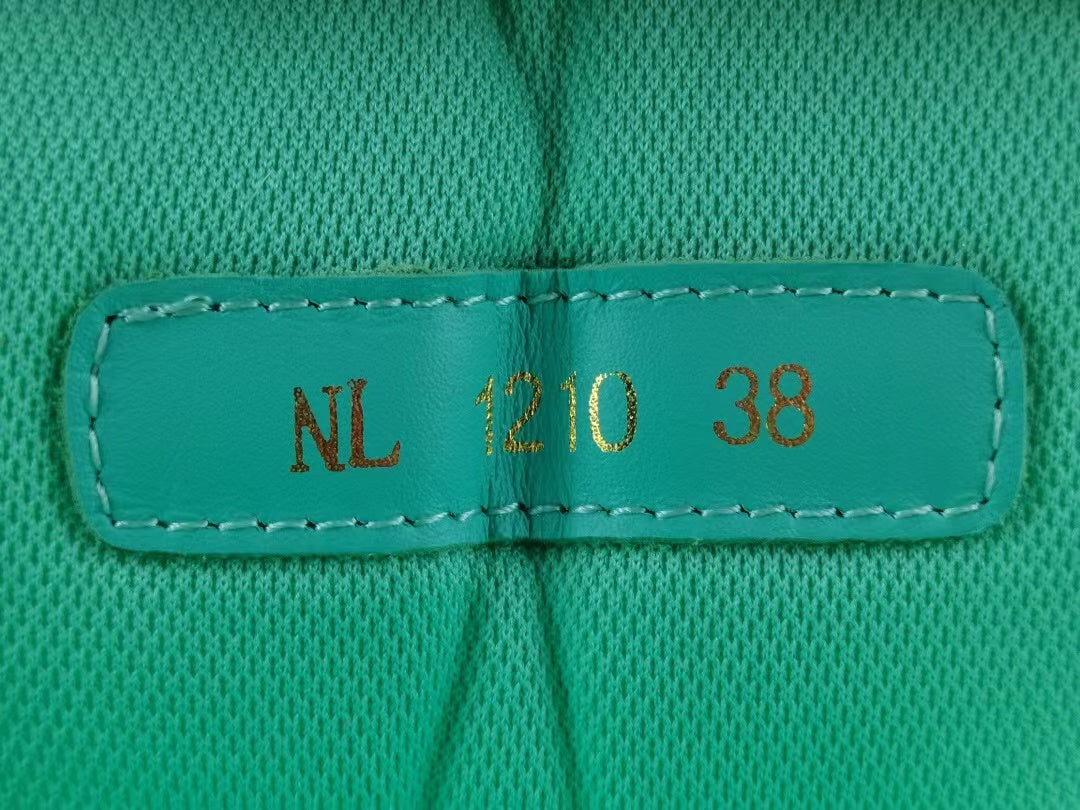 LV Trainer Green White