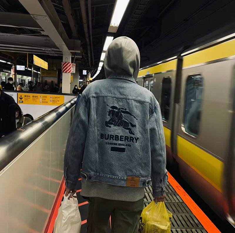 Supreme Burberry Denim Trucker Jacket Washed Blue