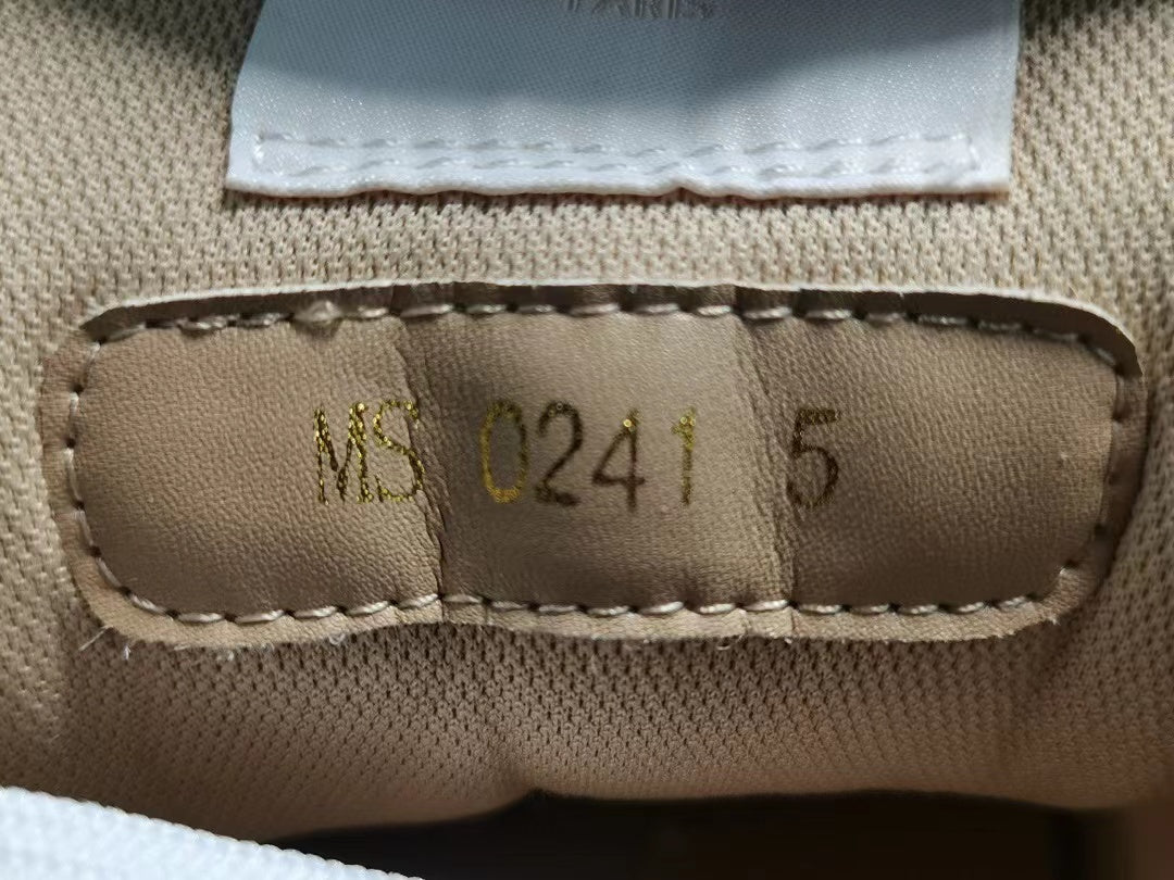 Louis Vuitton Trainer Monogram Denim Beige