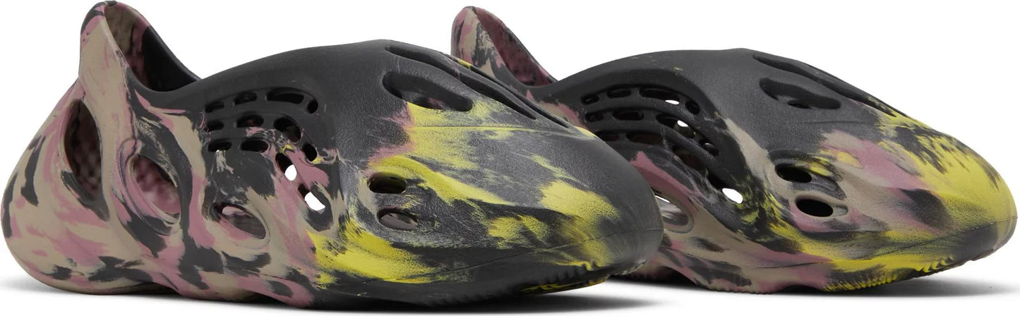 Yeezy Foam Runner 'MX Carbon'