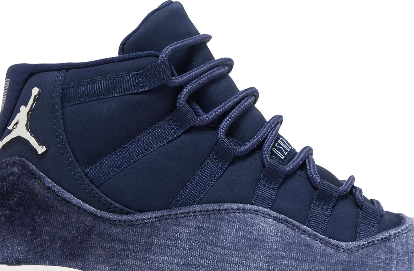 Air Jordan 11 Retro 'Midnight Navy Velvet'