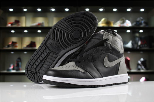 Air Jordan 1 Retro / OG "Shadow"
