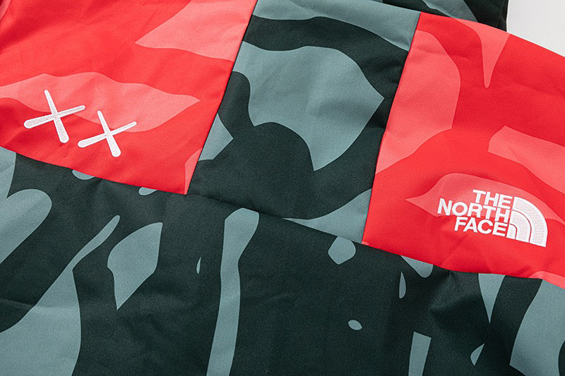 The North Face x KAWS Retro 1986 Mountain Jacket 'Green'