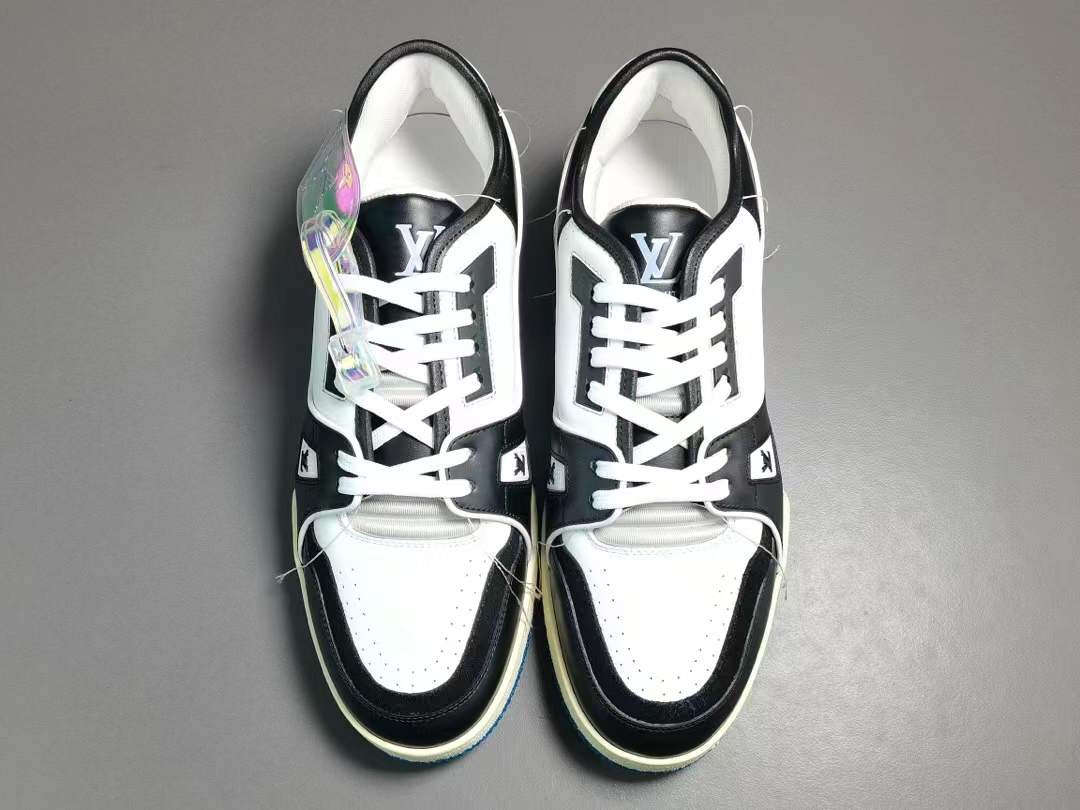 LV Trainer White Blue SS21
