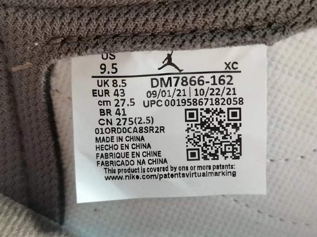 Travis Scott x Air Jordan 1 Low OG 'Reverse Mocha'