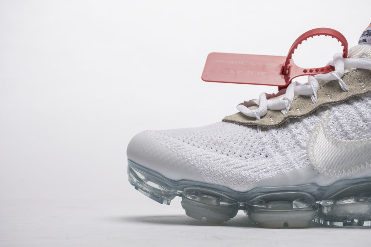 OFF-WHITE x Nike Air VaporMax / White
