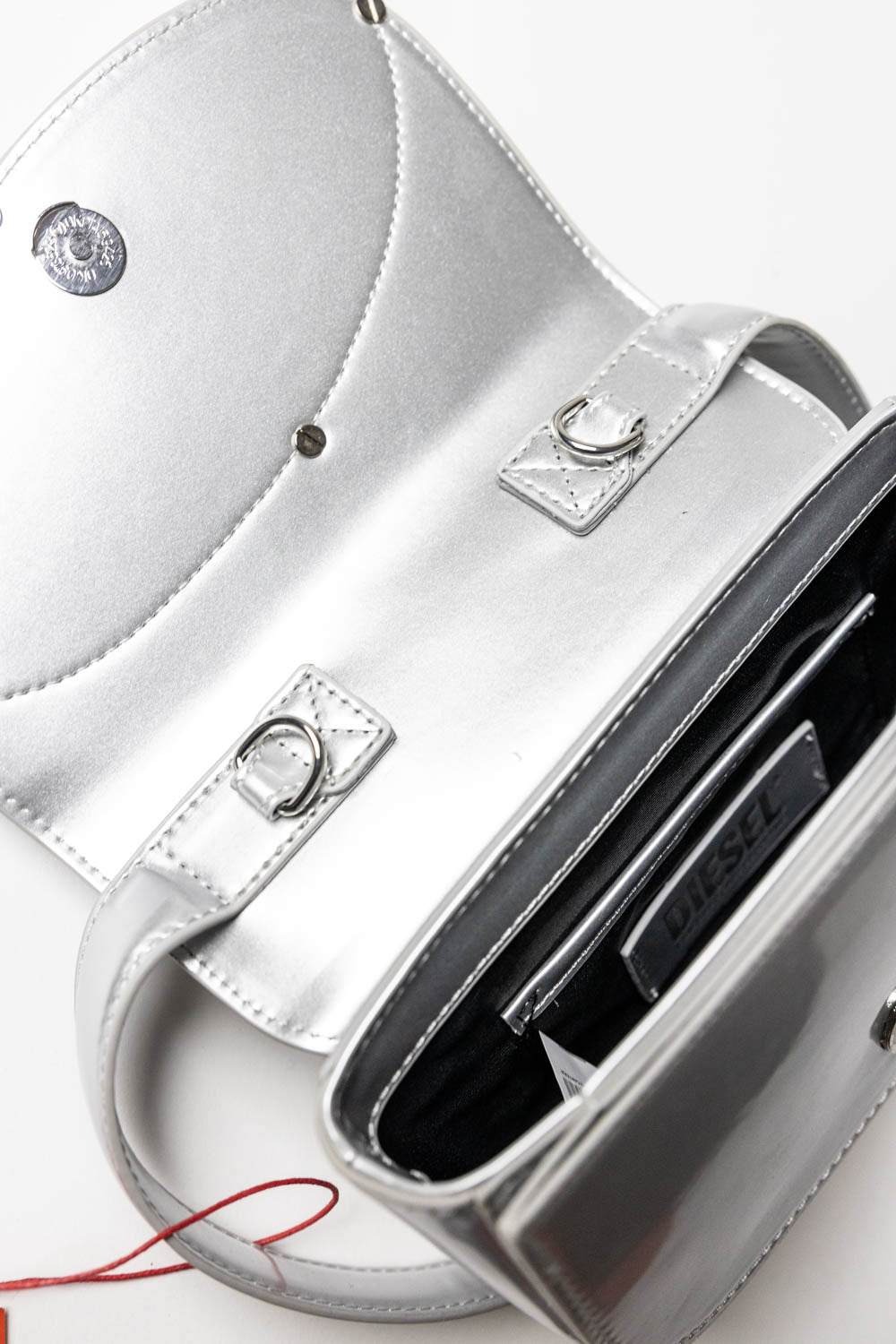 Diesel 1DR Iconic Bag D Logo Plaque Silver