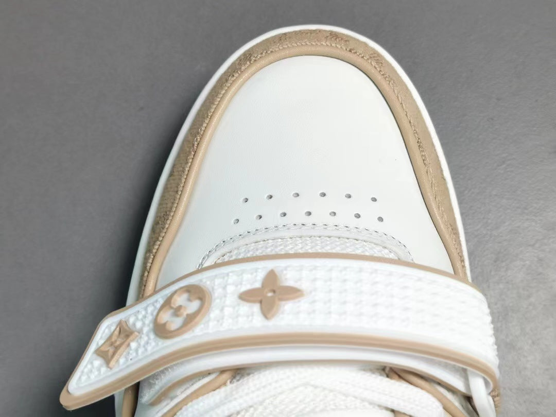 Louis Vuitton Trainer Monogram Denim Beige
