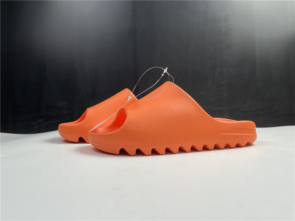Yeezy Slides 'Orange'
