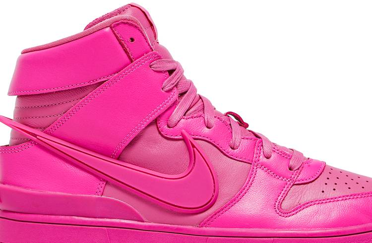 AMBUSH x Dunk High ‘Cosmic Fuchsia’