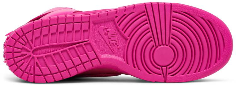 AMBUSH x Dunk High ‘Cosmic Fuchsia’