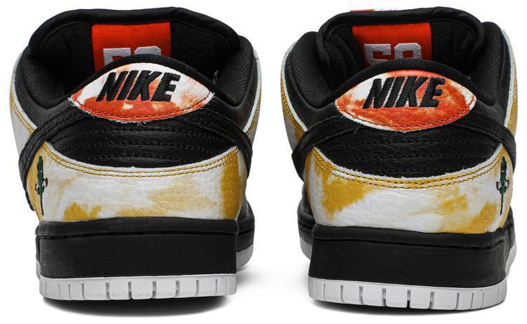 Dunk SB Low 'Tie-Dye Raygun - Black'
