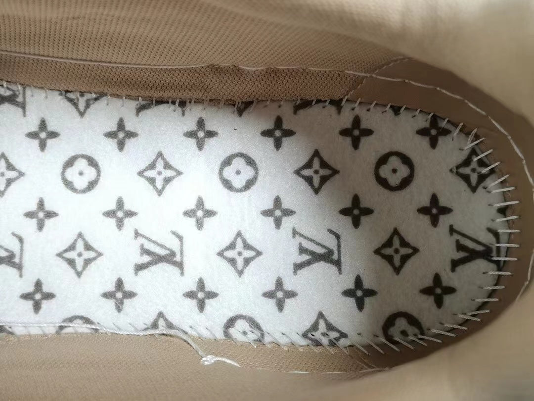 Louis Vuitton Trainer Monogram Denim Beige