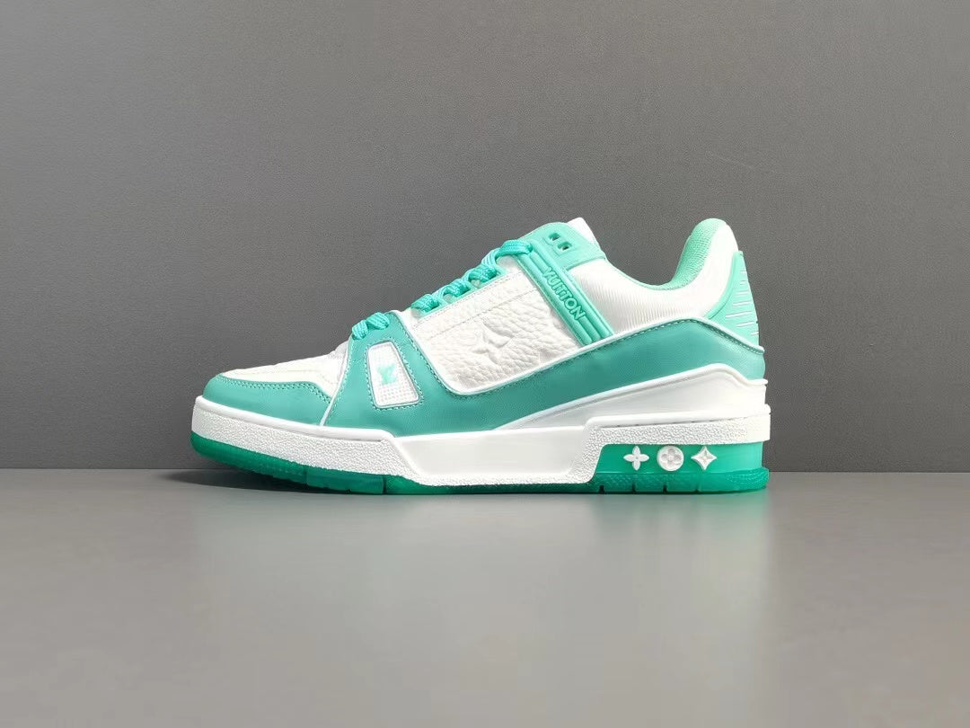 LV Trainer Green White
