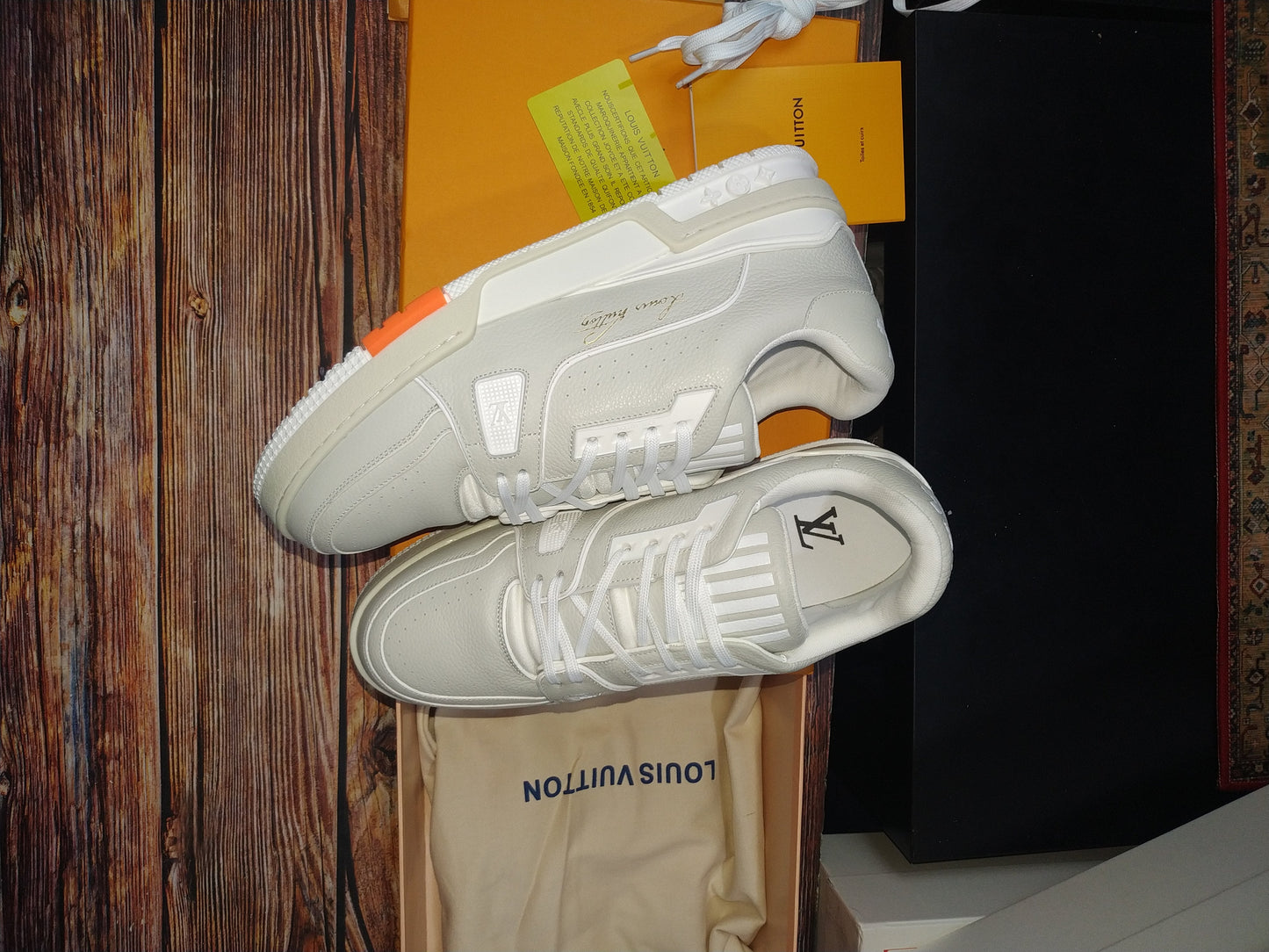 Louis Vuitton Trainer Low Top Grey