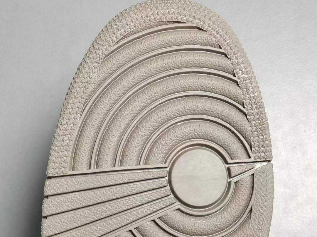 Travis Scott x Air Jordan 1 Low OG 'Reverse Mocha'