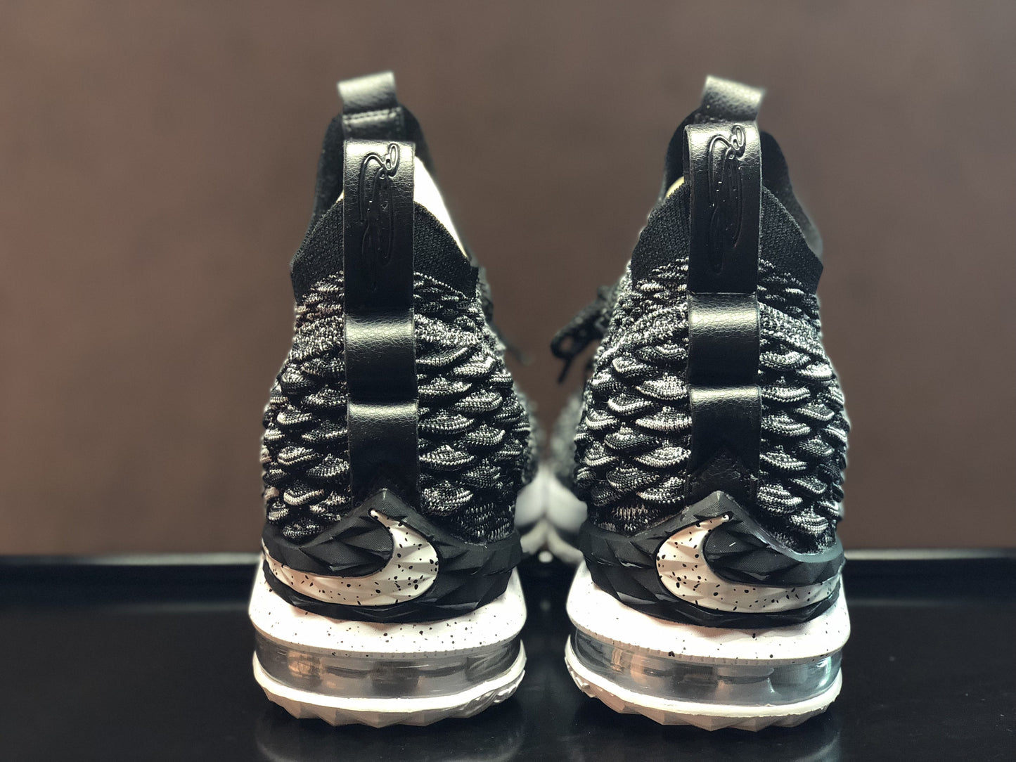 Nike Lebron XV Low EP 15 / Ashes