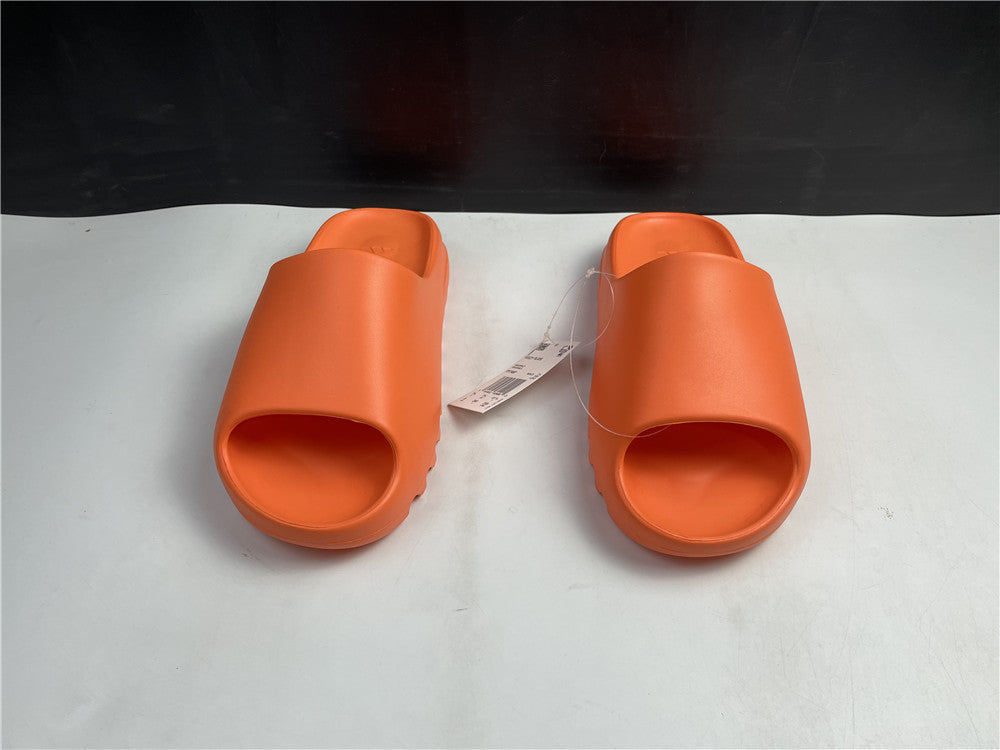 Yeezy Slides 'Orange'
