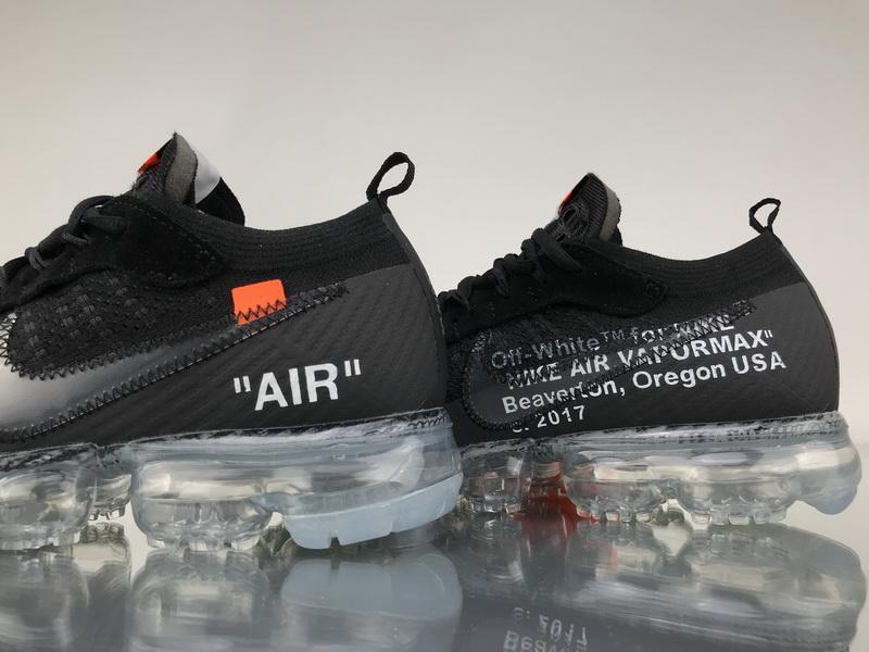 OFF-WHITE x Nike Air VaporMax / Black