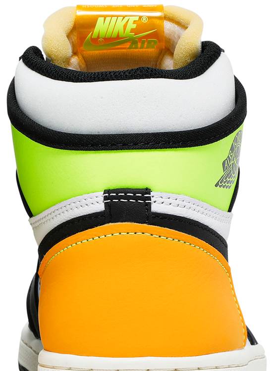 Air Jordan 1 Retro High OG 'Volt Gold'