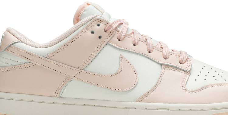Wmns Dunk Low 'Orange Pearl'