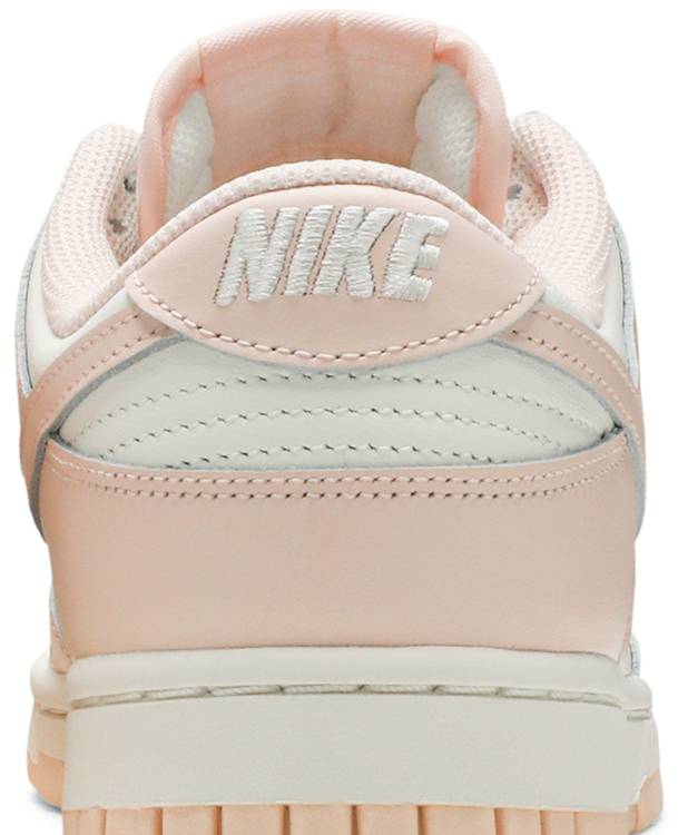 Wmns Dunk Low 'Orange Pearl'