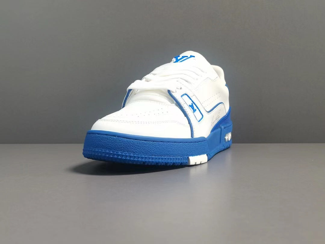 Louis Vuitton Trainer White Blue Signature