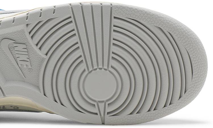 Off-White x Dunk Low 'Lot 05 of 50'