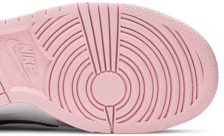 Dunk Low GS 'Valentine's Day'