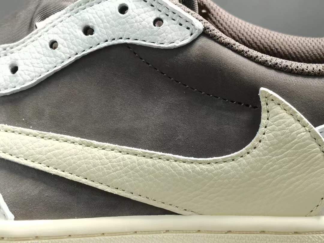 Travis Scott x Air Jordan 1 Low OG 'Reverse Mocha'