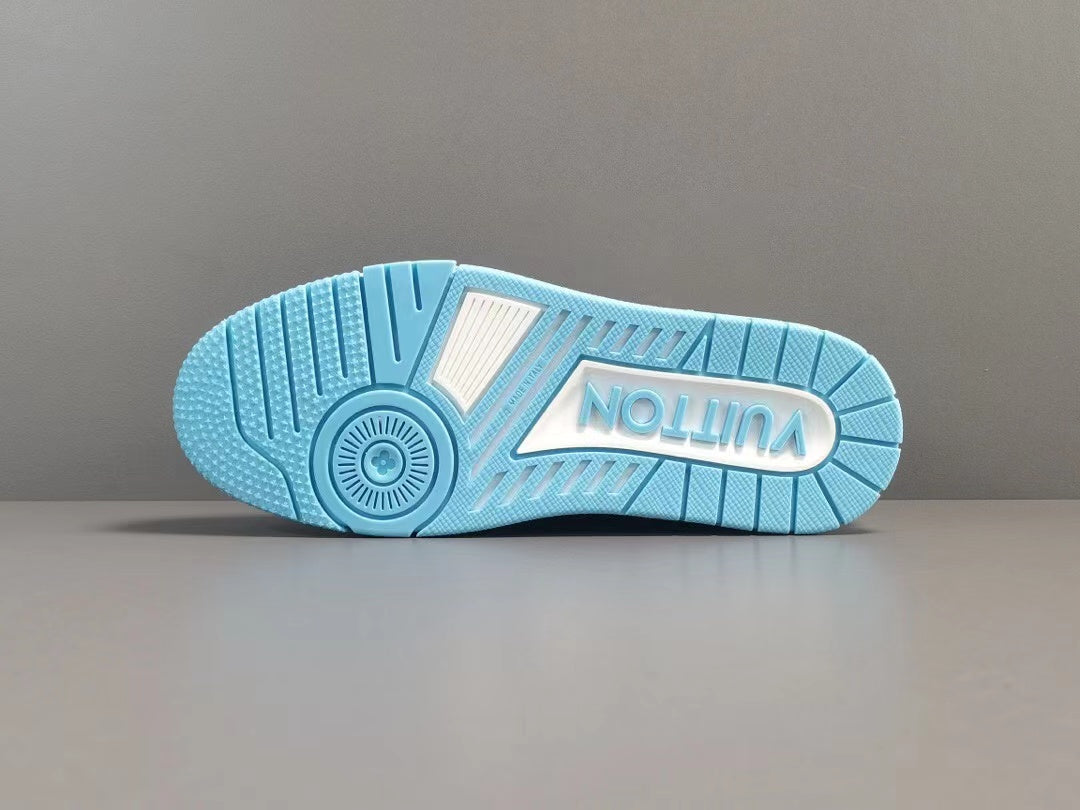 Louis Vuitton Trainer Low White Sky Blue