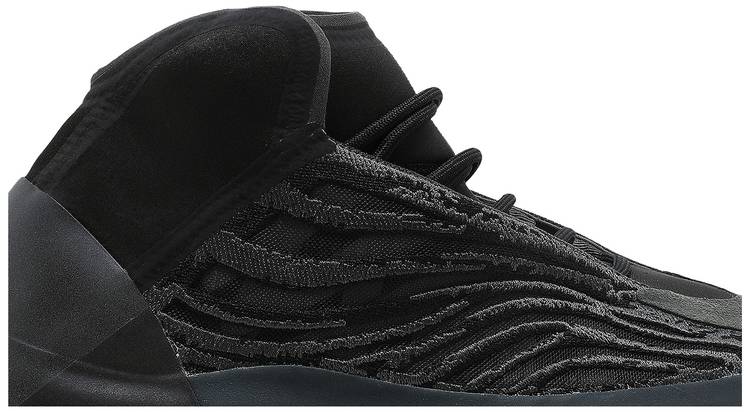 Yeezy Quantum 'Onyx'