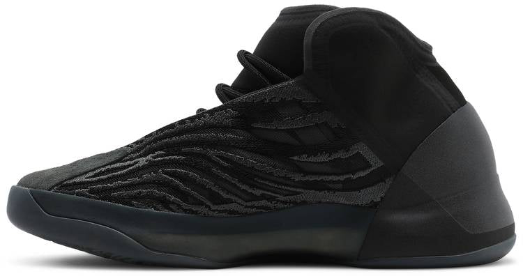 Yeezy Quantum 'Onyx'