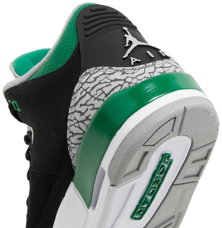 Air Jordan 3 Retro 'Pine Green'