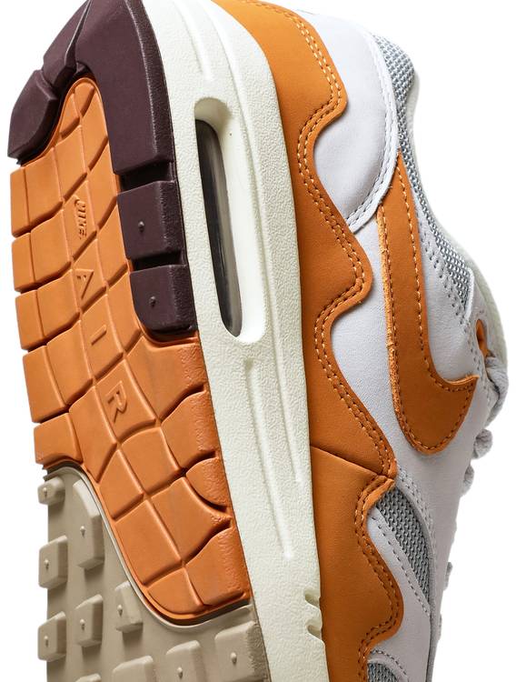 Patta x Air Max 1 'Monarch'