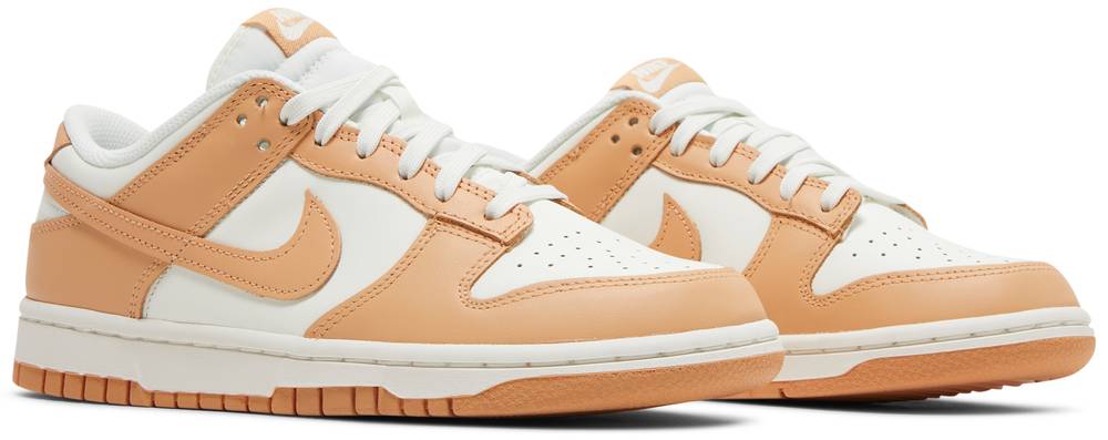 Wmns Dunk Low 'Harvest Moon'