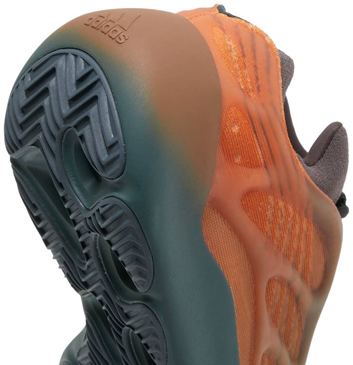 Yeezy 700 V3 'Copper Fade'