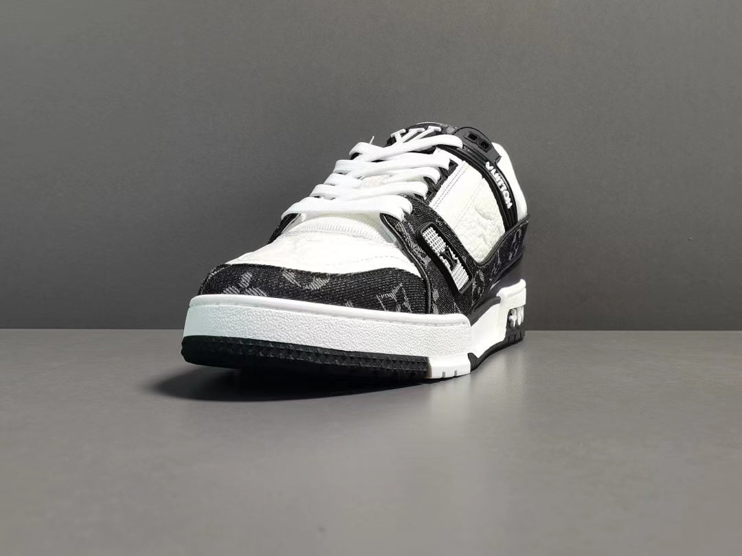 Louis Vuitton LV Trainer White Black White