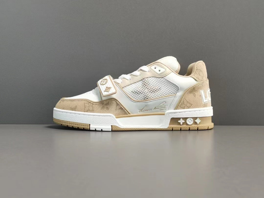 Louis Vuitton Trainer Monogram Denim Beige