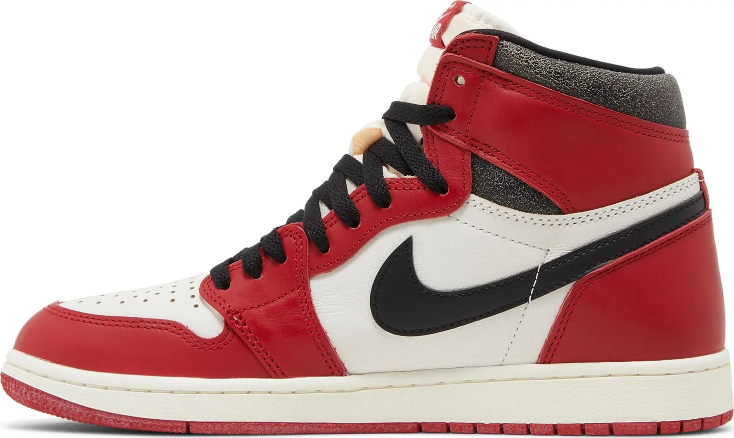 Air Jordan 1 Retro High OG  Chicago 'Lost & Found'