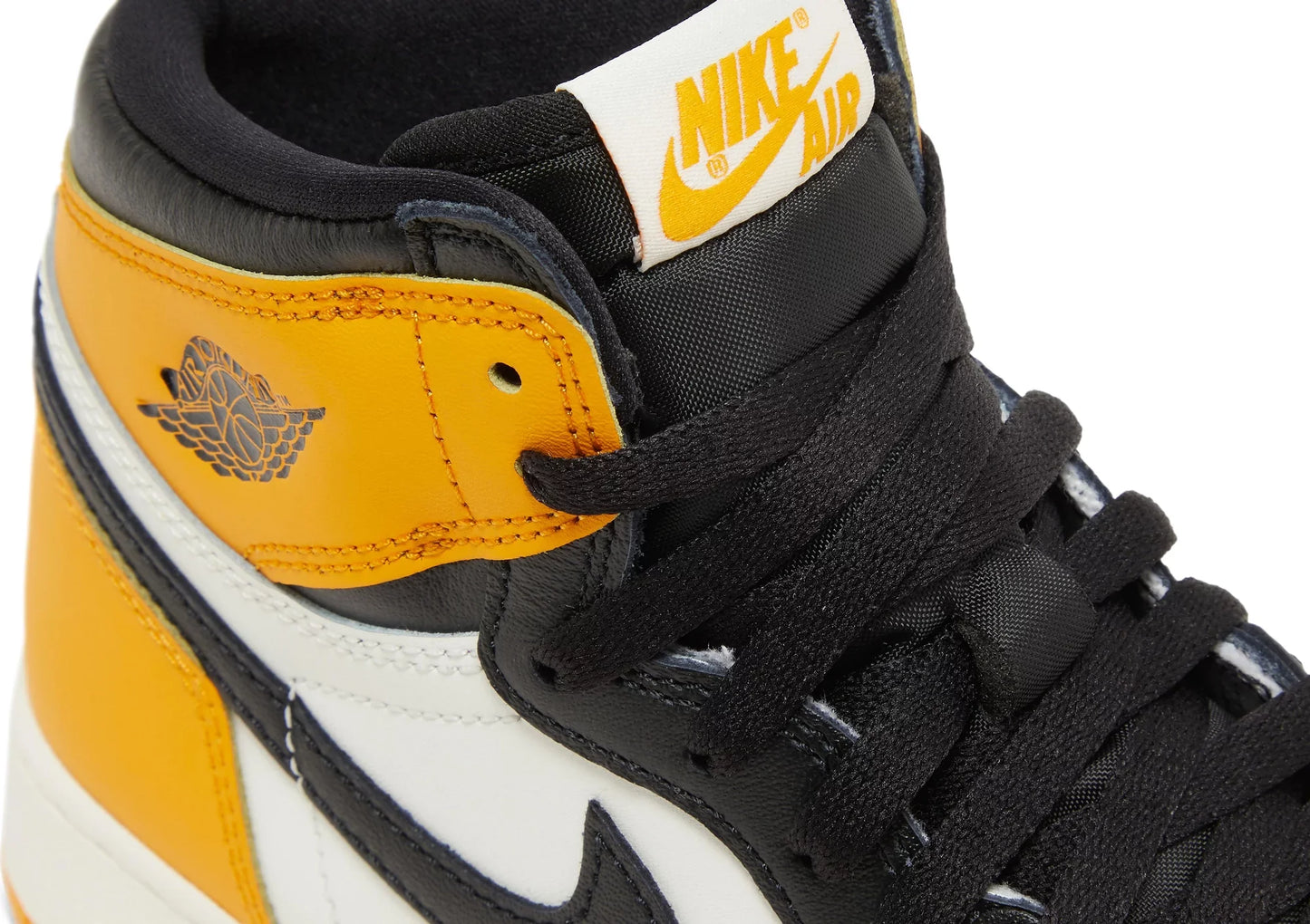 Air Jordan 1 Retro High OG 'Yellow Toe'