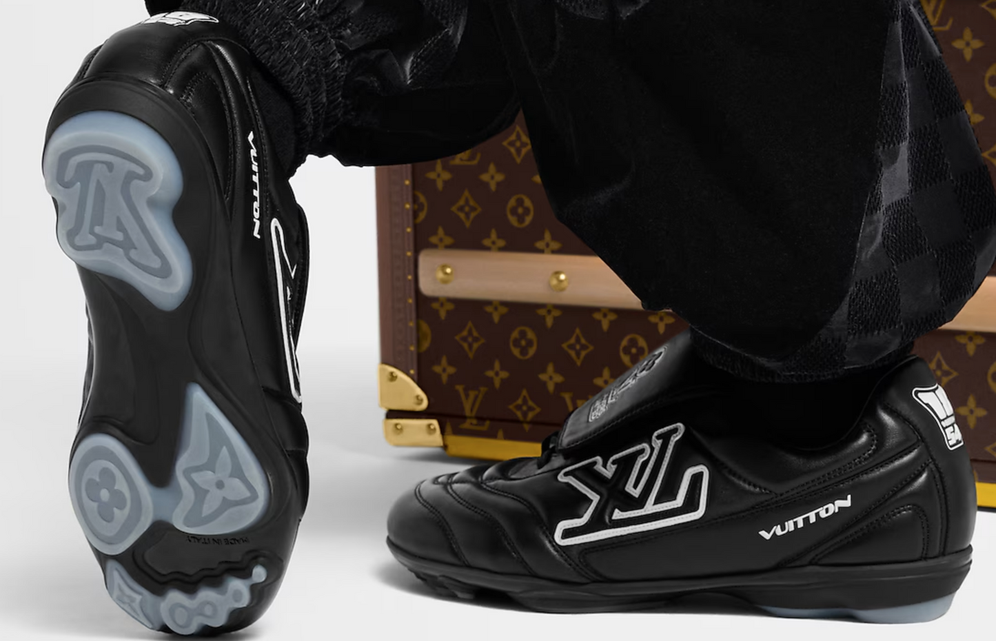 Louis Vuitton LV Footprint Soccer - Black