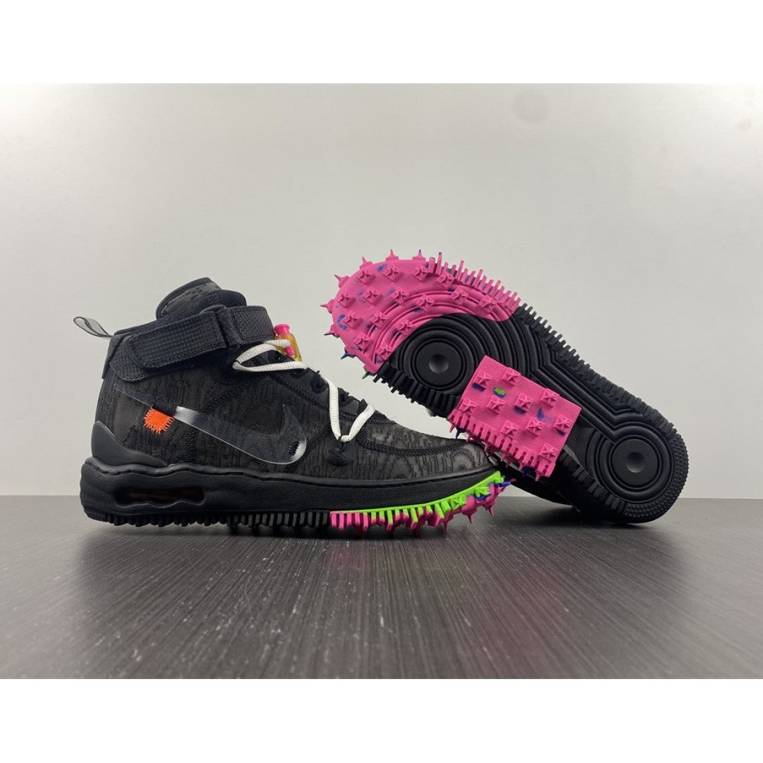 OFF-WHITE x Air Force 1 Mid 'Black'