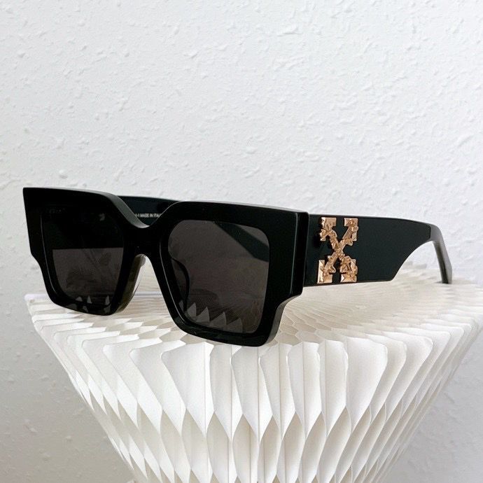 OFF-WHITE Catalina Sunglasses Black / Gold