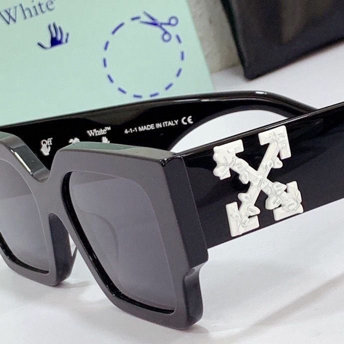 OFF-WHITE Catalina Sunglasses Black / Gold