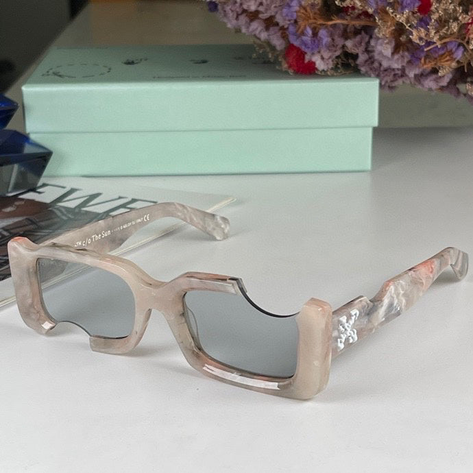 Off-White Cady Acetate 142mm Rectangular Sunglasses Black / Transparent