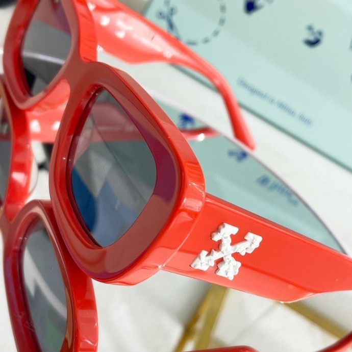 Off-White Carrara 50MM Oval Sunglasses Red